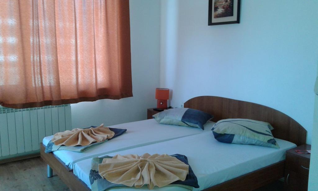 Zora Guest House Primorsko Quarto foto